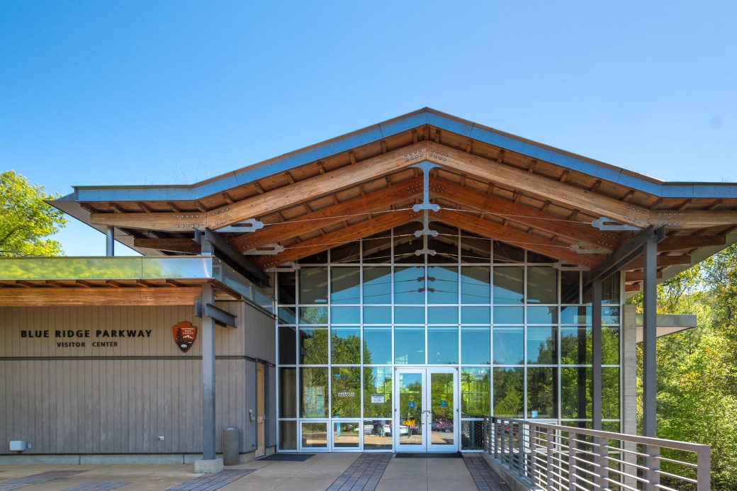 Blue Ridge Parkway: Cherokee to Asheville,&nbsp;NC